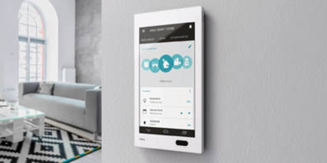 Bedienzentrale Gira G1 bei ENG Elektro Niemegk GmbH in Niemegk