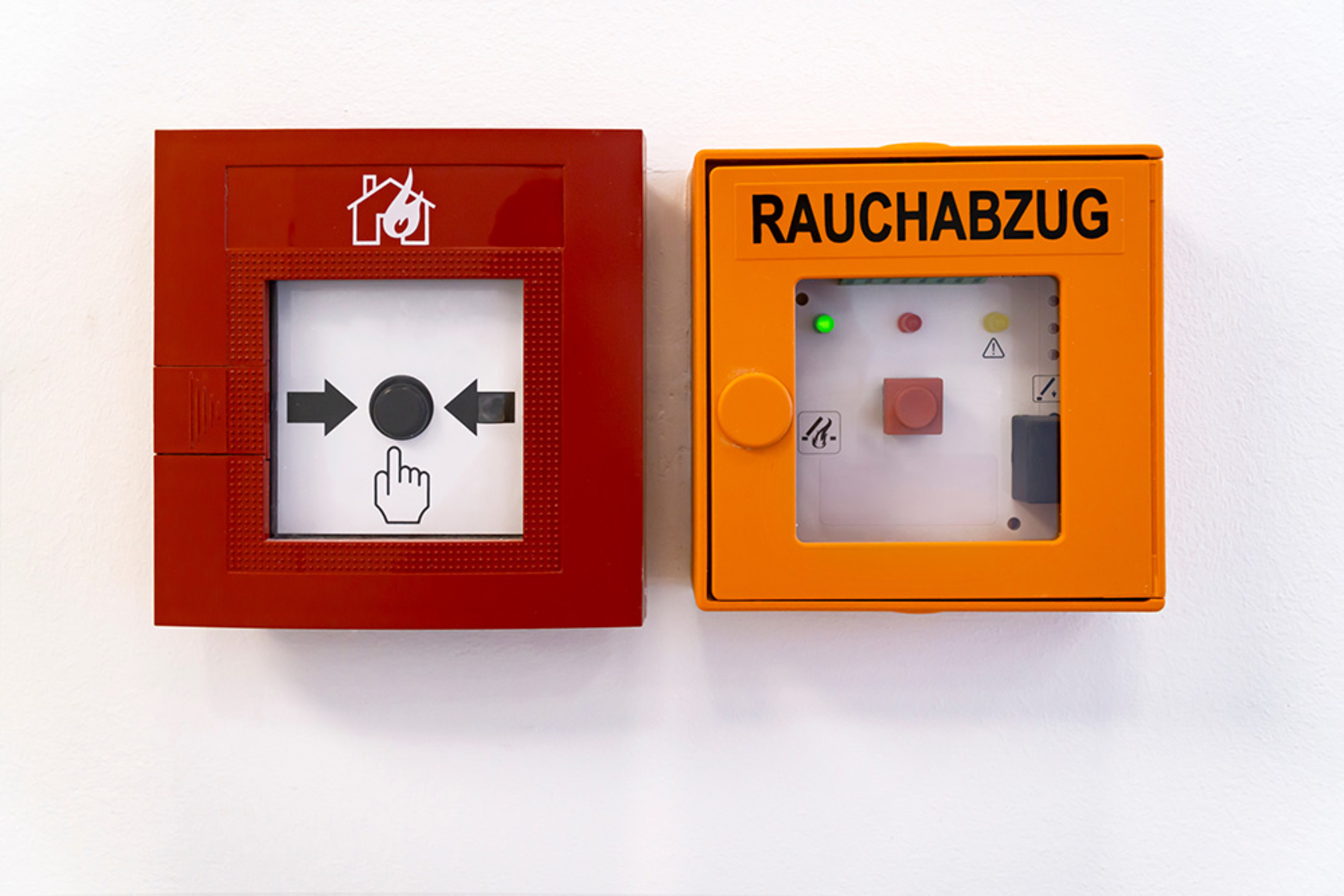 Rauchwärme­abzug bei ENG Elektro Niemegk GmbH in Niemegk